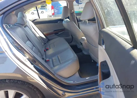 2011 Honda Accord 2.4 Ex-L from USA, damaged, VIN 1HGCP2F87BA033254